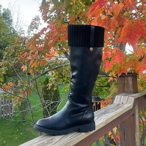 JF fold over lug sole black boots brand new size 8.5 comfort lined chunky